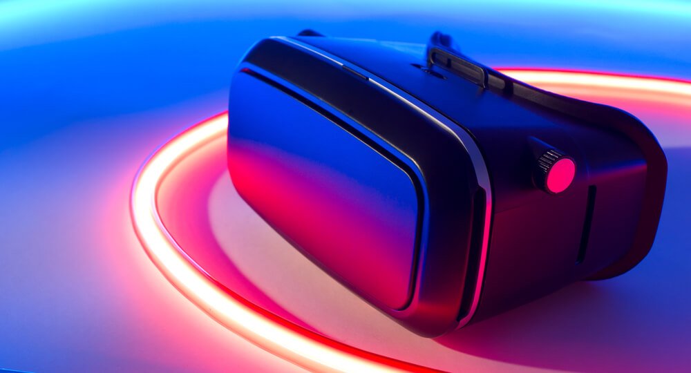 Catan en VR Les lunettes VR sont sur une table